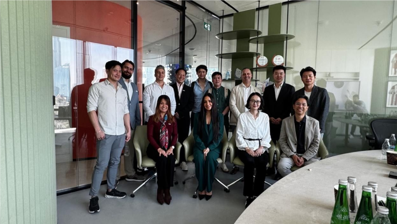 InvestHK-at-B2BROKER-Office InvestHK team at B2BROKER Office